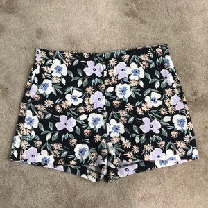 Gap Floral Print Side Zip Short